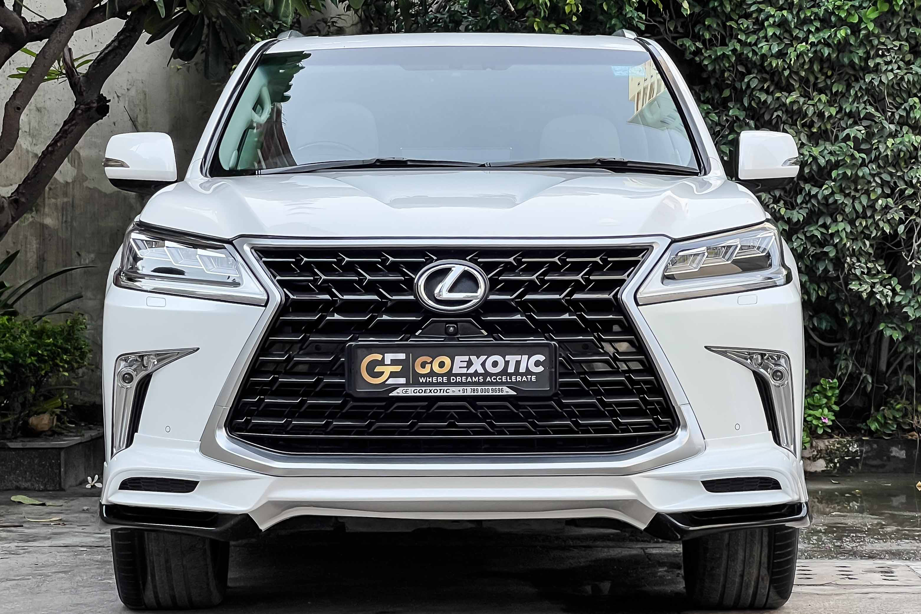 Top 10 Posh Cars in India: Luxury on Wheels for the Elite